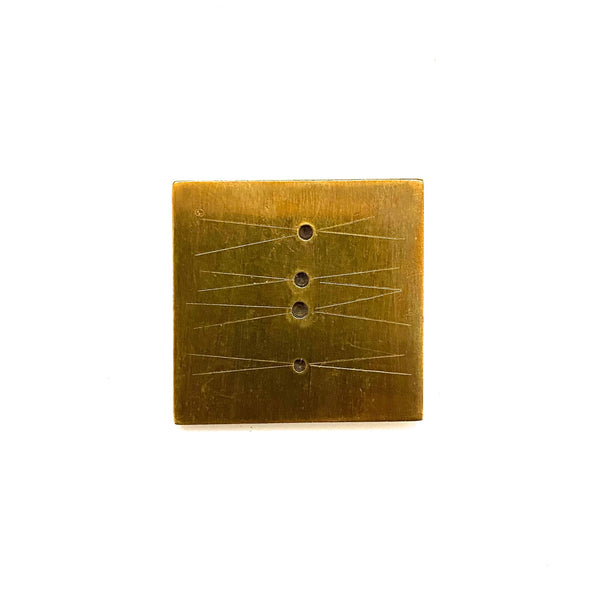 detail Betty Cooke USA vintage geometric etched brass brooch Modernist jewelry design