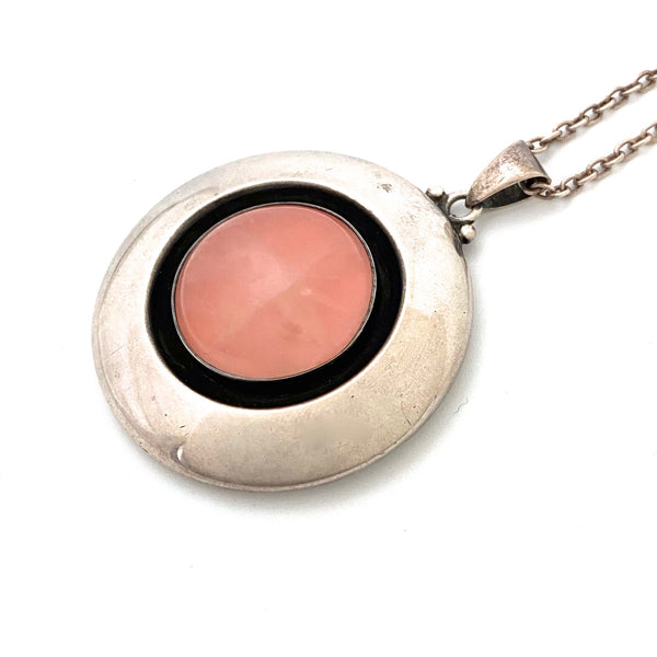 detail NE From Denmark vintage silver rose quartz round pendant necklace Scandinavian Modernist jewelry design