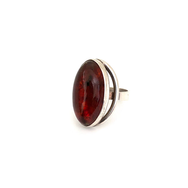 Niels From large silver & amber ring