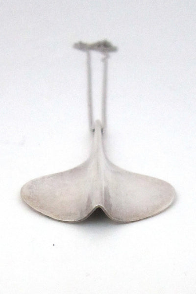 Aksel Holmsen Norway vintage sterling silver modernist stingray necklace